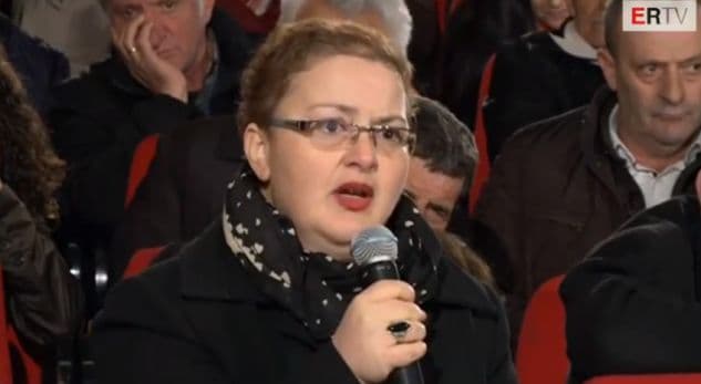 Mësuesja me kancer i tregon Ramës mungesën e ilaçit në spitalin onkologjik, ja premtimi i kryeministrit