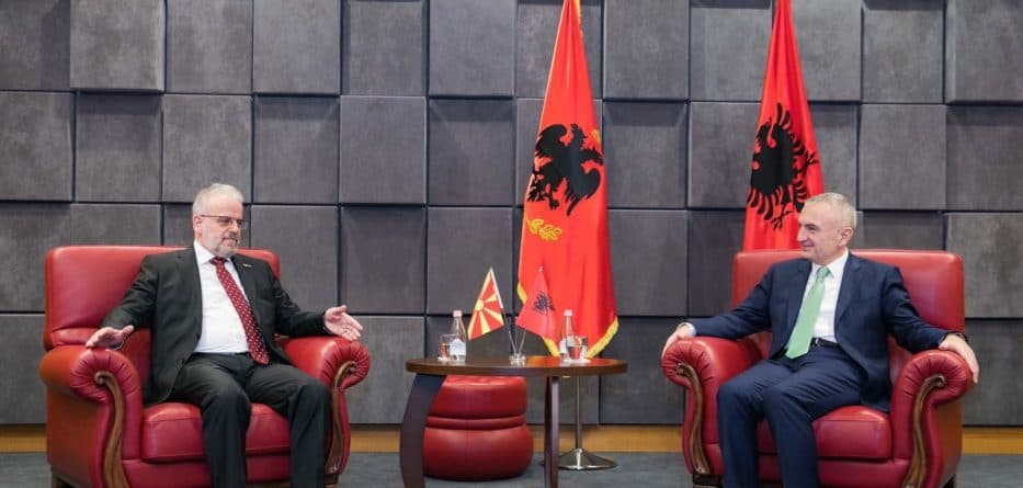 Presidenti Meta pret kryeparlamentarin Xhaferi: Stabiliteti Maqedonisë është në interesin Shqipërisë