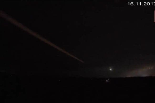 Meteori ndriçon qiellin e natës në Finlandë (VIDEO)