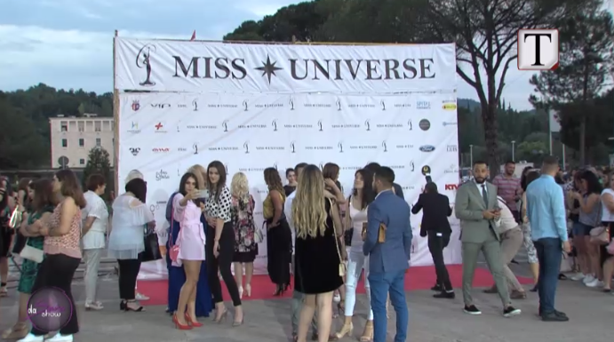 da'Sara /Në tapetin e kuq të Miss Universe 2018 (VIDEO) 