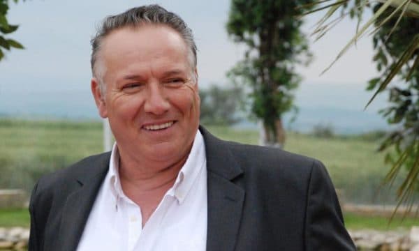 Vdes edhe një mjek nga koronavirusi në Kosovë
