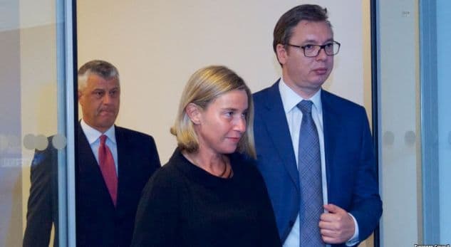 Vuçiç u dergon letër serbëve në veri, thirrje Kosovës dhe Serbisë: Mos krijoni tensione