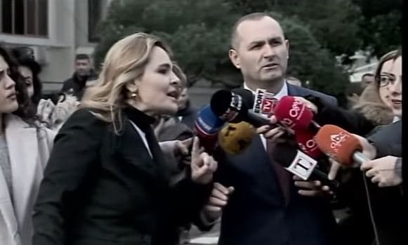 Incidenti para Parlamentit/ Kryemadhi i ndërpret fjalën deputetit socialist (VIDEO)