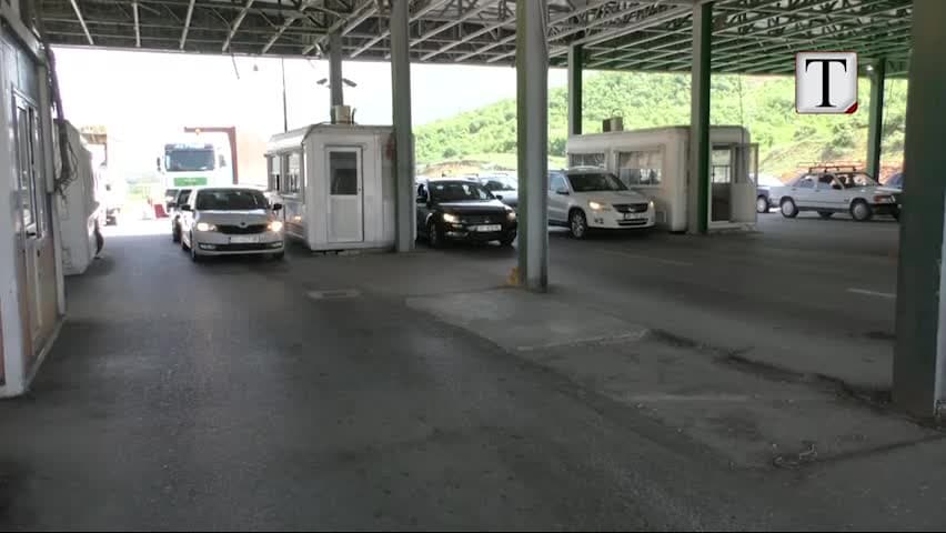 Radhë nga Kosova në Morinë, ankohen turistët (VIDEO)