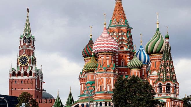 Rusia përplaset me perëndimin për helmimin e ish-spiunit, SHBA dhe Evropa dëbojnë dhjetëra diplomatë rusë