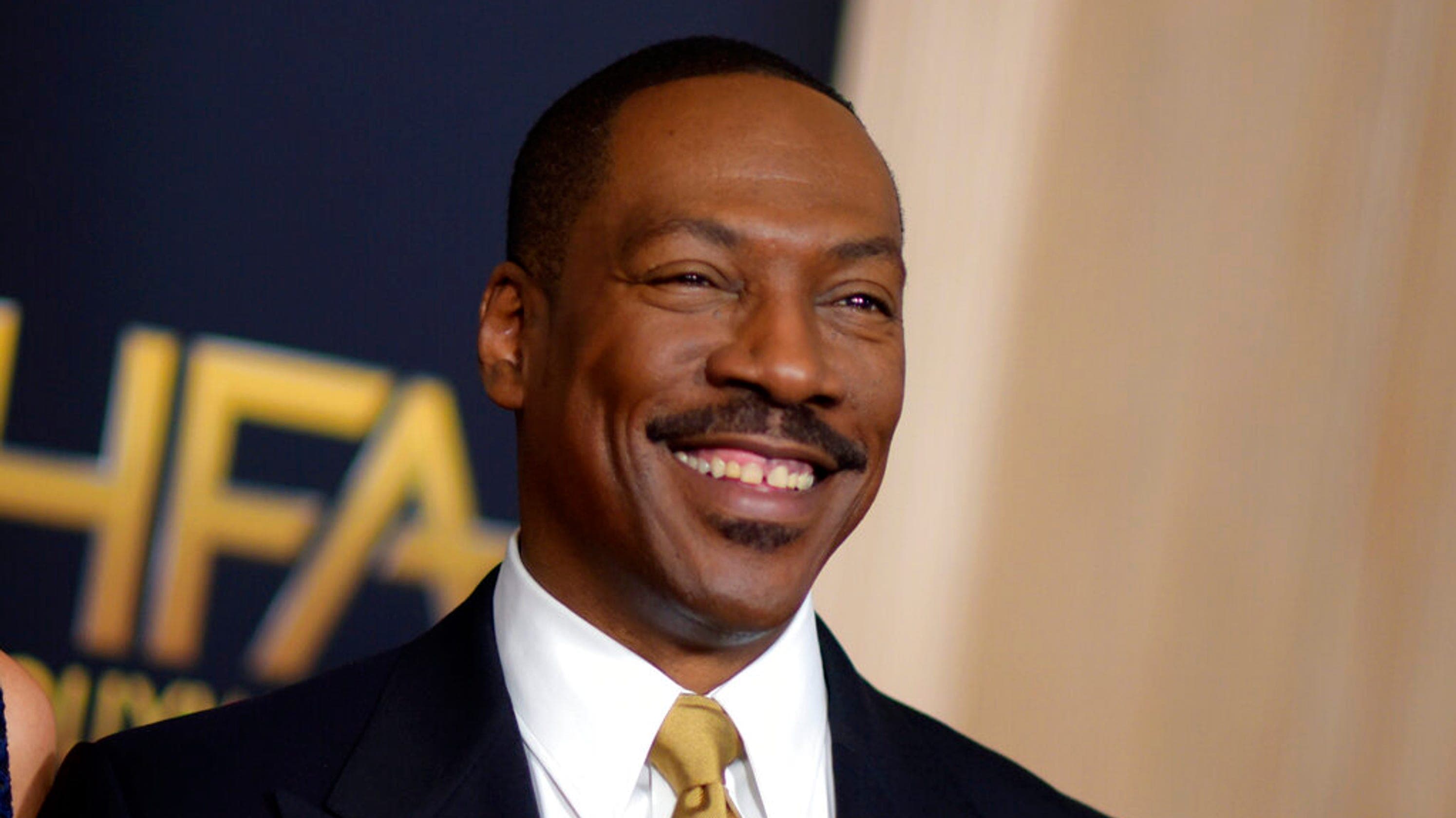 Eddie Murphy rikthehet në "Saturday Night Live" pas 35 vjetësh