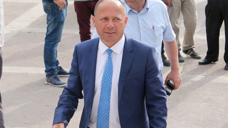 Xhelal Mziu ngre padi në Gjykatë: Të mos njihet mandati i Rakip Sulit