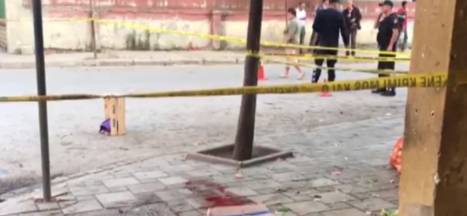 Vrau me thikë 16-vjeçarin në Fier, vetëdorëzohet në polici autori