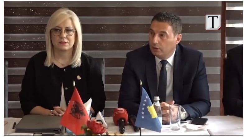 Albanologjia, universitetet shqiptare takim në Prizren (VIDEO)