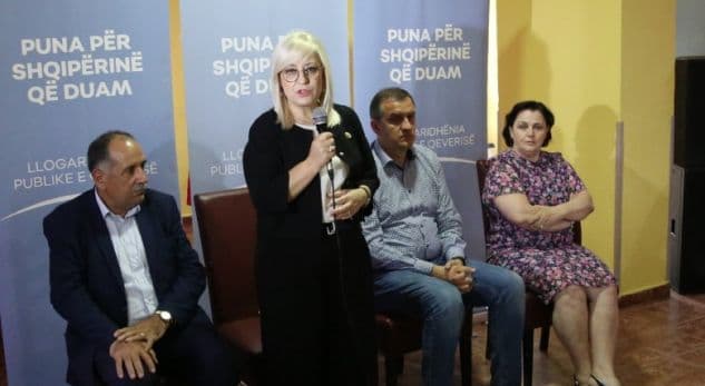 Akuzat e PD-së për testin e maturës, reagon Nikolla: Situatë e stisur politike (VIDEO)