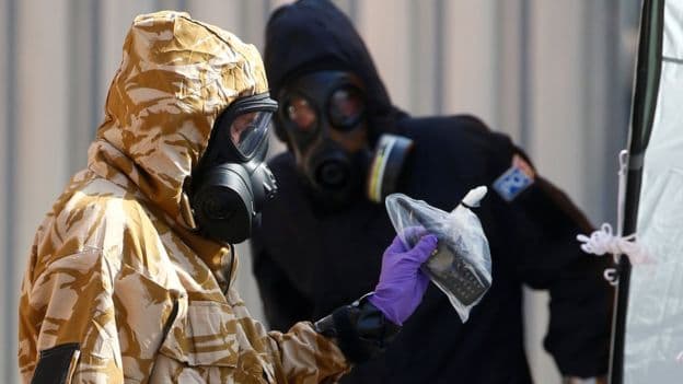 Britanikët zbulojnë burimin e helmimeve me Novichok: Erdhi nga një shishe
