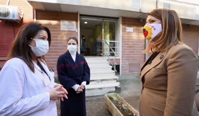  10 pika testimi antiCovid në Tiranë/ Manastirliu: Rrisim kapacitetet testuese dhe të gjurmimit