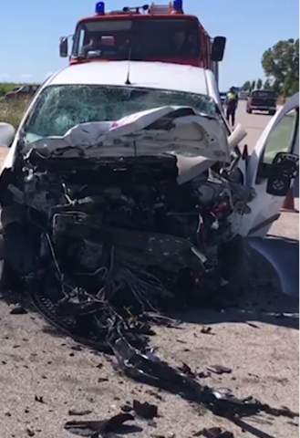 Përplasen tre automjete në Elbasan, humb jetën 43-vjeçarja