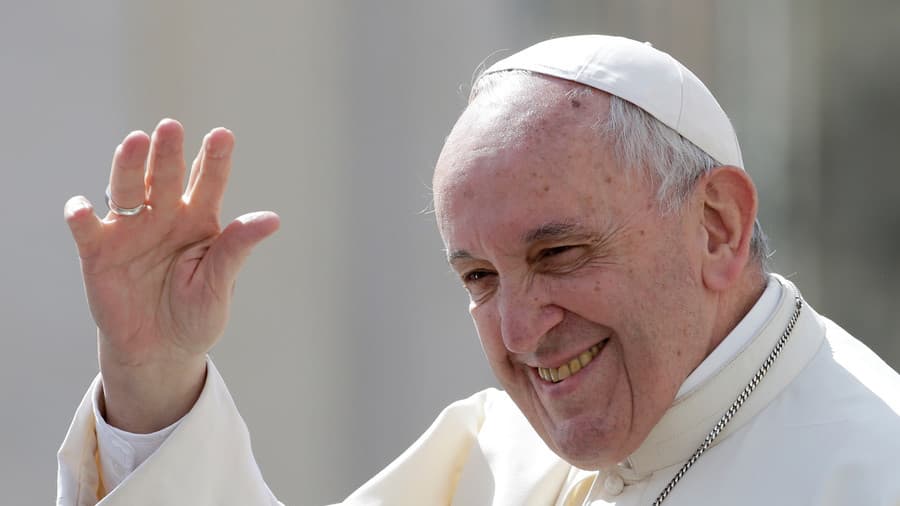 “Papa nuk beson se ka ferr”, themeluesi i “La Repubblica” trondit Vatikanin