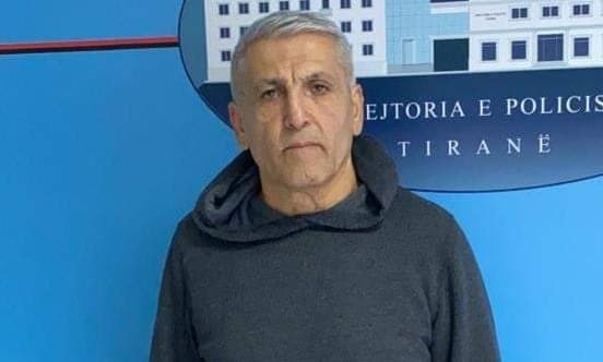 Zbardhet dëshmia/ Ekzekutoi me kallashnikov dy motrat, 59-vjeçari: Shkova t’i kërcënoja, më ofenduan dhe i qëllova