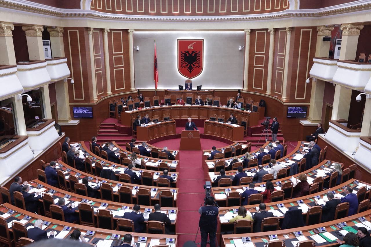 Miratohet në parim projektligji për Vetting në polici