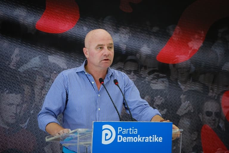 PD nxjerr të dhënat, Strazimiri: “Fatmirë”e “Saimirë” të narkoqeverisë dorëzohuni (VIDEO)