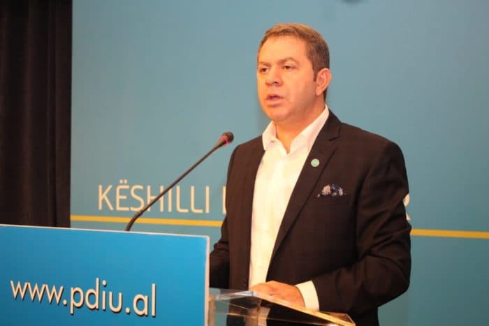 Financimi i mediave nga Greqia dhe paralajmërimi i Shpëtim Idrizit (VIDEO)