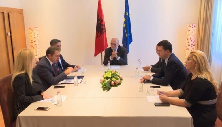 PDIU zyrtarizon koalicionin me PD, Basha: Tani opozita është më e fortë (VIDEO)