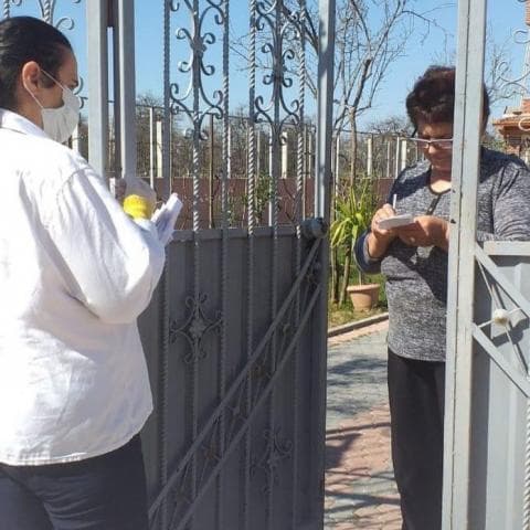 Pensionet nga Posta Shqiptare pranë banesave të të moshuarve dhe gjatë muajit maj