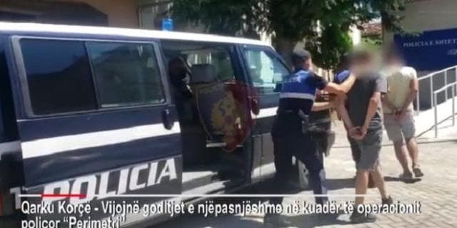 Po transportonin emigrantë të paligjshëm, arrestohen tre persona në Korçë