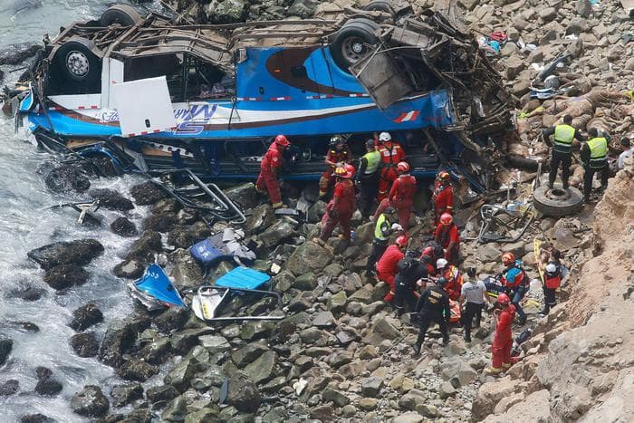 Peru/ Aksident në “Kthesën e djallit”, 48 të vdekur