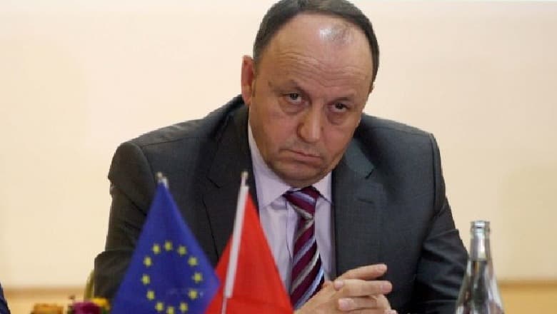 KPK çon në prokurori ish-prokurorin Petrit Fusha (VIDEO)