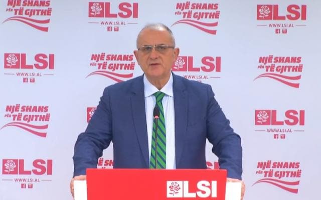 Vasili akuzon Ramën: Po shet tradhëtisht kufijtë e Shqipërisë