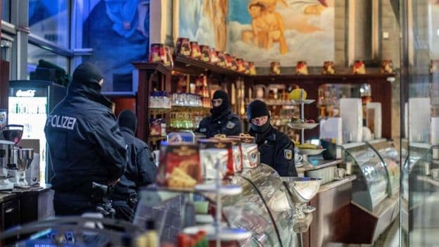 Operacioni Europian, bastisen shtëpi, restorante, biznese të klanit mafioz "Ndrangheta"