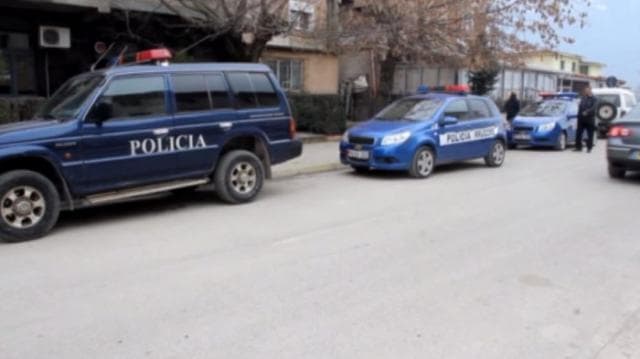 Plagoset me thikë biznesmenia italiane në Kavajë