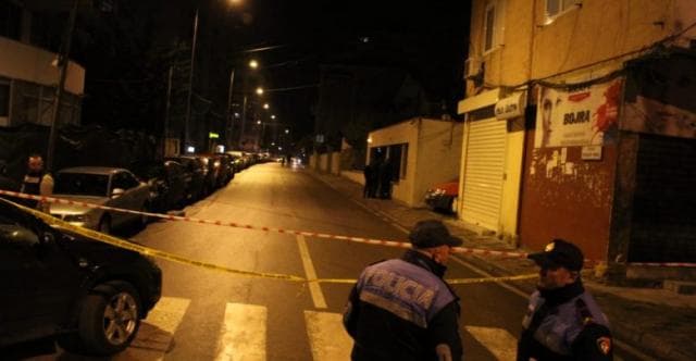Dhunoi rëndë të miturin, arrestohet 19-vjeçari në Fier