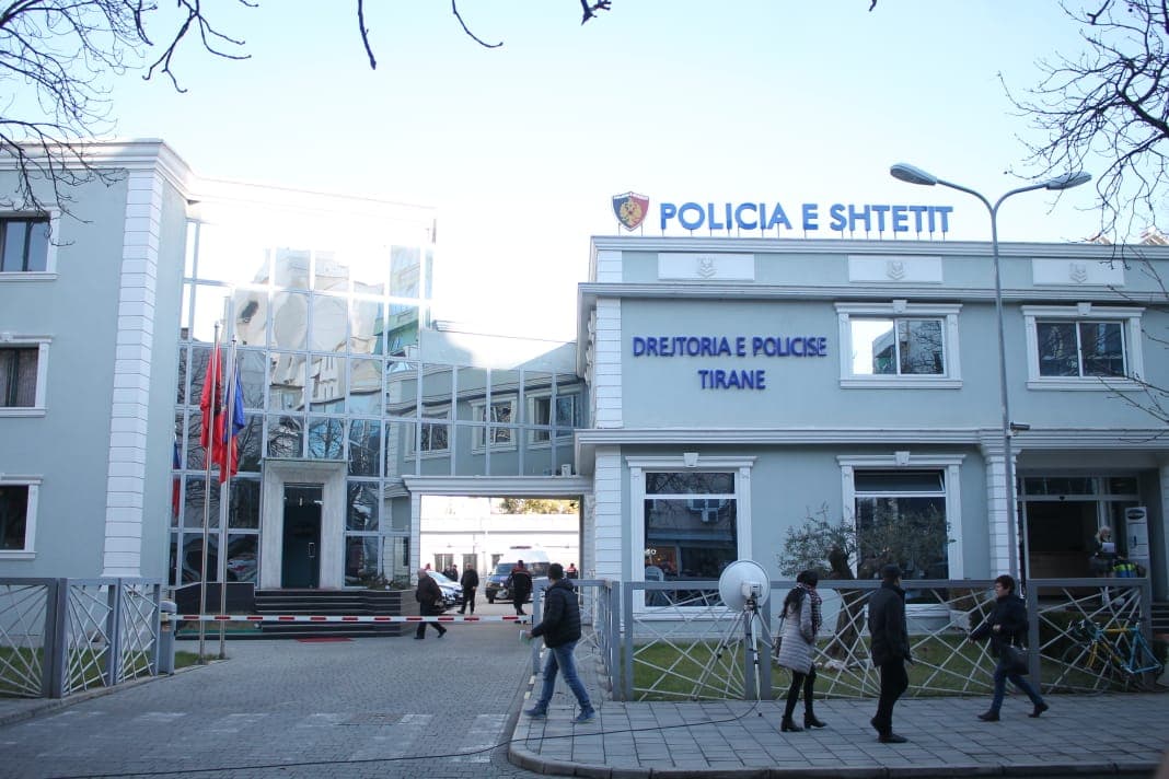  Dy këmbësorë ndërrojnë jetë nga aksidentet në Tiranë