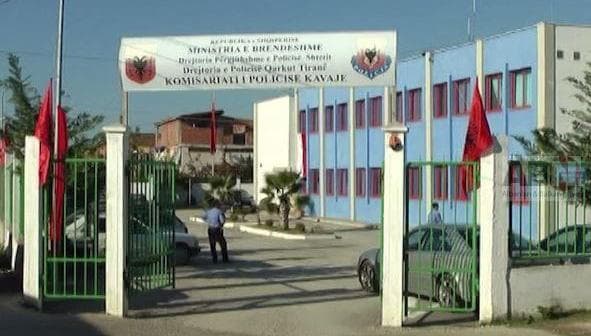 Zbardhen 5 vjedhje në Kavajë/ Arrestohet 25-vjeçari, procedohet një i mitur