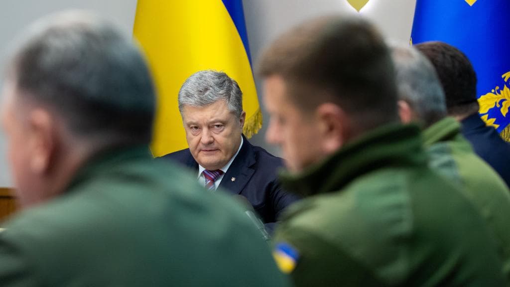 Shtohen tensionet mes Rusisë dhe Ukrainës, Kievi u ndalon hyrjen në vend rusëve që mund të kthehen në ushtarë