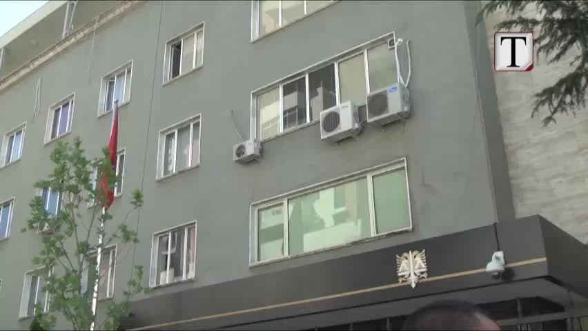 KLSH kallëzon në prokurori 5 ish-regjistrues Hipoteke (VIDEO)