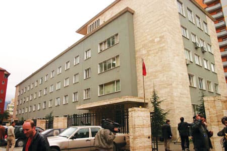 Prokuroria nis hetimet për lobimin e PD-së në SHBA