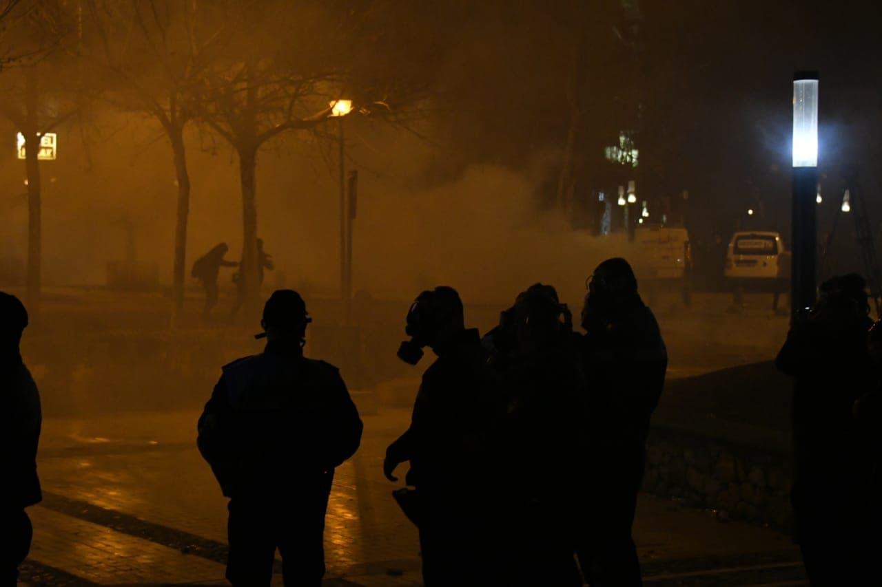 Protesta para Parlamentit, procedim penal për 8 protestues (VIDEO)