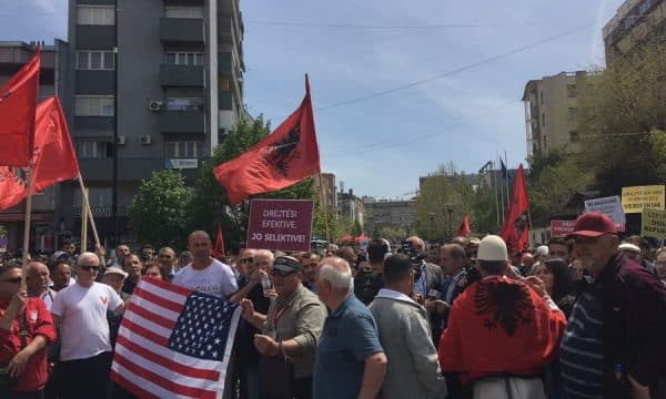 Kosovë, protestë kundër Prokurorit të Shtetit