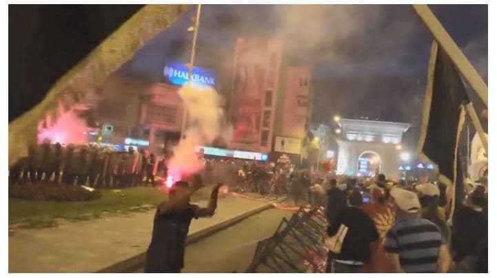 Protesta të dhunshme në Shkup pas marrëveshjes për ndryshimin e emrit të Maqedonisë
