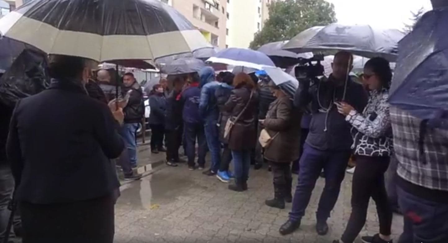 Protesta e banorëve të Astirit, lirohen 10 të arrestuar (VIDEO)