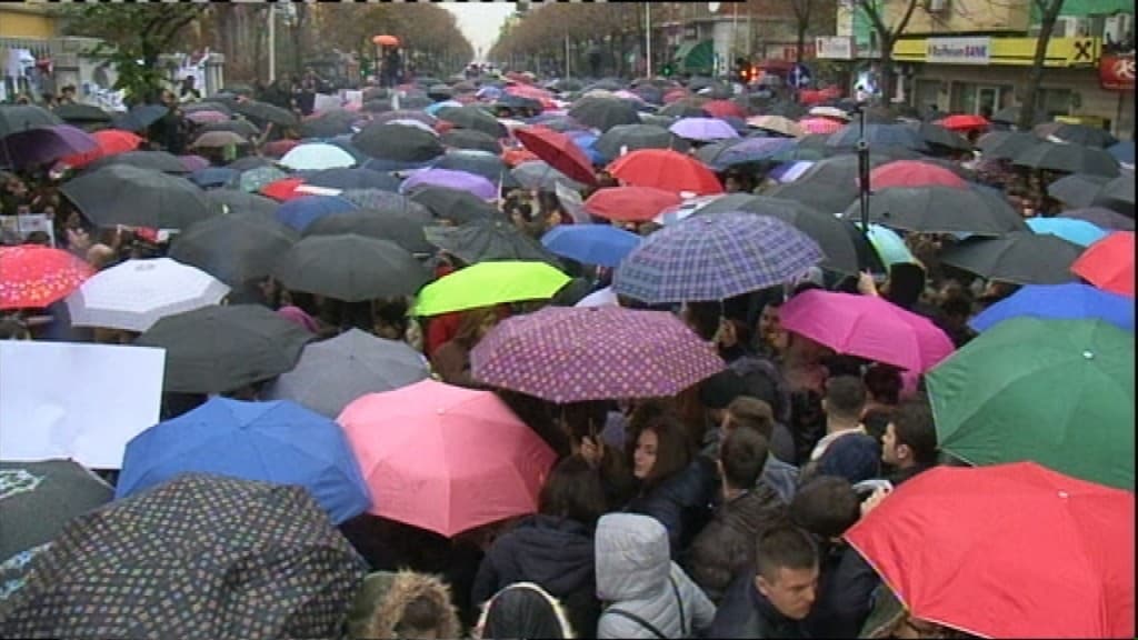 Protesta/ Basha refuzon ftesën për dialog. S’bëjmë pazar me të keqen (VIDEO)