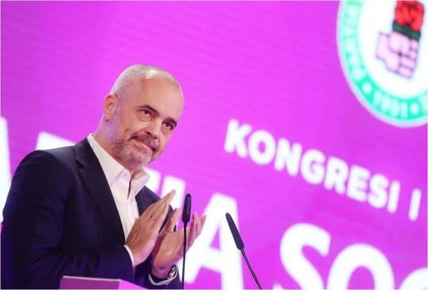 Asambleja e PS, Rama shkarkon krerët e Tiranës dhe dy qarqeve kryesore të Veriut