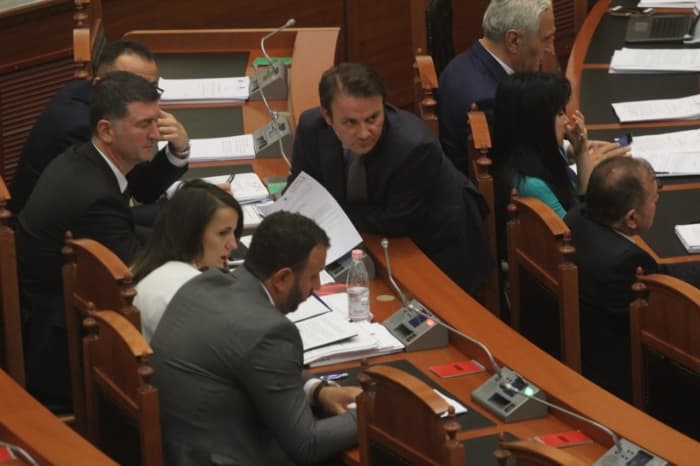 PD dhe opozita e re ndryshojnë formulën e Reformës Zgjedhore, nga 18 bëhet me 10 anëtarë