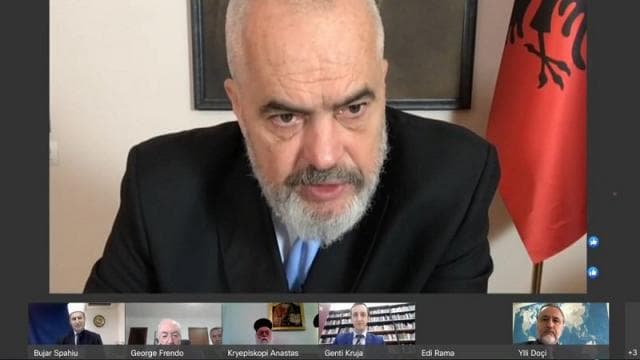 Rama me klerikët fetarë: Pas 18 majit do japim indikacione për rifillimin e riteve fetare
