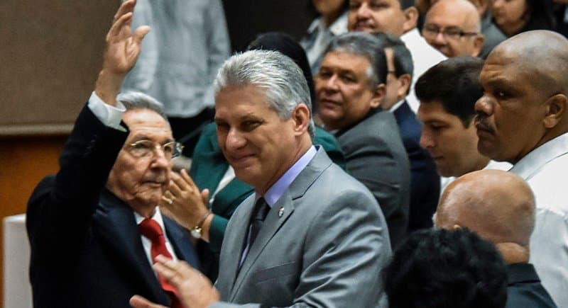Castro i dorëzon pushtetin presidentit të ri, Miguel Diaz-Canel nuk ndryshon politikat: Revolucioni kuban vazhdon rrugën e tij