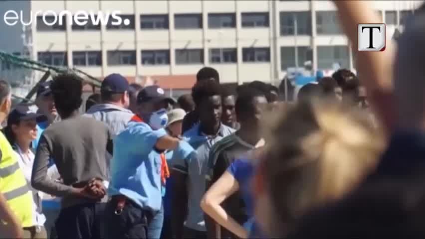 Kampi i refugjatëve në Tiranë, Beograd, Shkup apo Prishtinë? (VIDEO)