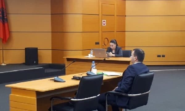 KPK shkarkon kryetarin e Gjykatës së Fierit