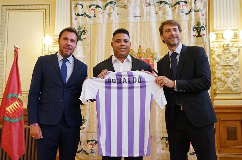 Ronaldo blen aksionet e klubit spanjoll: Tani Barcelona e Reali do kenë frikë nga ne