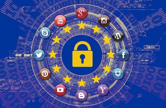 Nuk ke rrjete sociale dhe mendon se ke privatësi? E ke gabim!