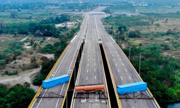 Venezuela bllokon urën për kalimin e ndihmave nga Kolumbia: Ne nuk jemi lypës